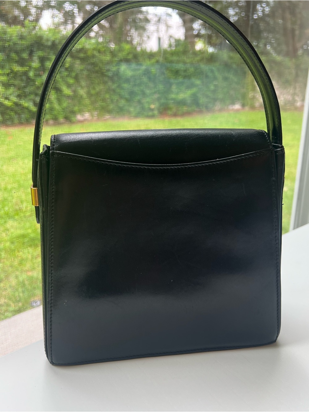 Vintage Bally Black Leather Top-Handle Bag with Gold Accent - Picture 3 of 9